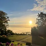 Manoir De La Houlette Bed and breakfast 3*