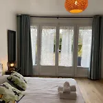 Manoir De La Houlette Bed and breakfast Saint-Pierre-du-Vauvray
