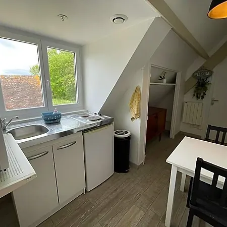 Manoir De La Houlette Bed & Breakfast