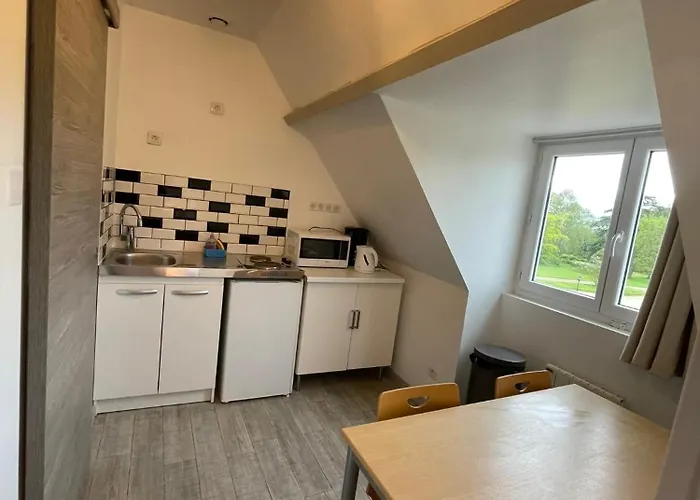 Manoir De La Houlette Bed and Breakfast 3*