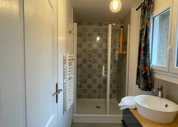 Manoir De La Houlette Bed and Breakfast 3*