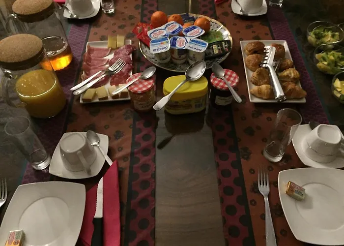 Manoir De La Houlette Bed and Breakfast 3*